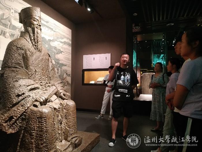 P80718-095328.jpg
